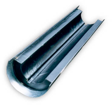 Coupe d'un tuyau pré-isolé du Système URTECH