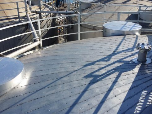 Dessus de réservoir