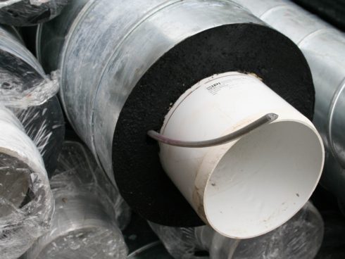 Pre-isulated pipe - chanel - heat tracer